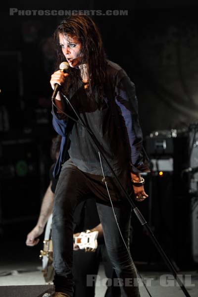 THE DEAD WEATHER - 2009-06-29 - PARIS - La Cigale - Alison Nicole Mosshart